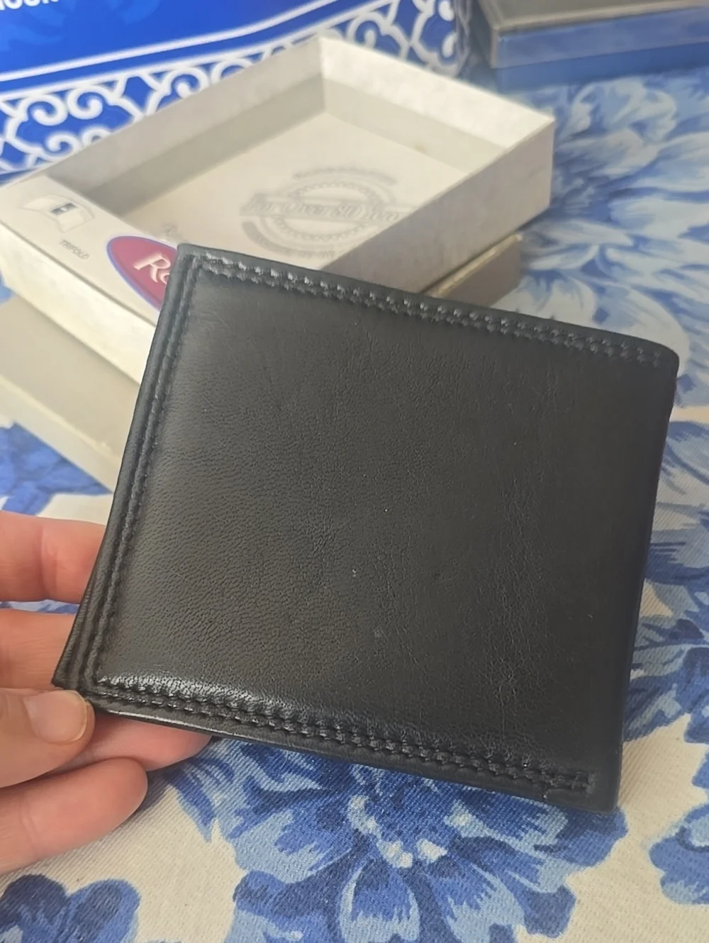 GUESS Black Leather Bifold Wallet